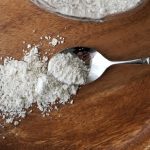 小麦粉の代用などに「オーツ粉」をつくろう